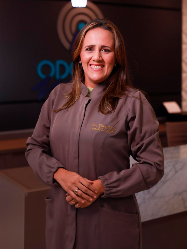 Dra. Geanny Silva de Carvalho Aguiar