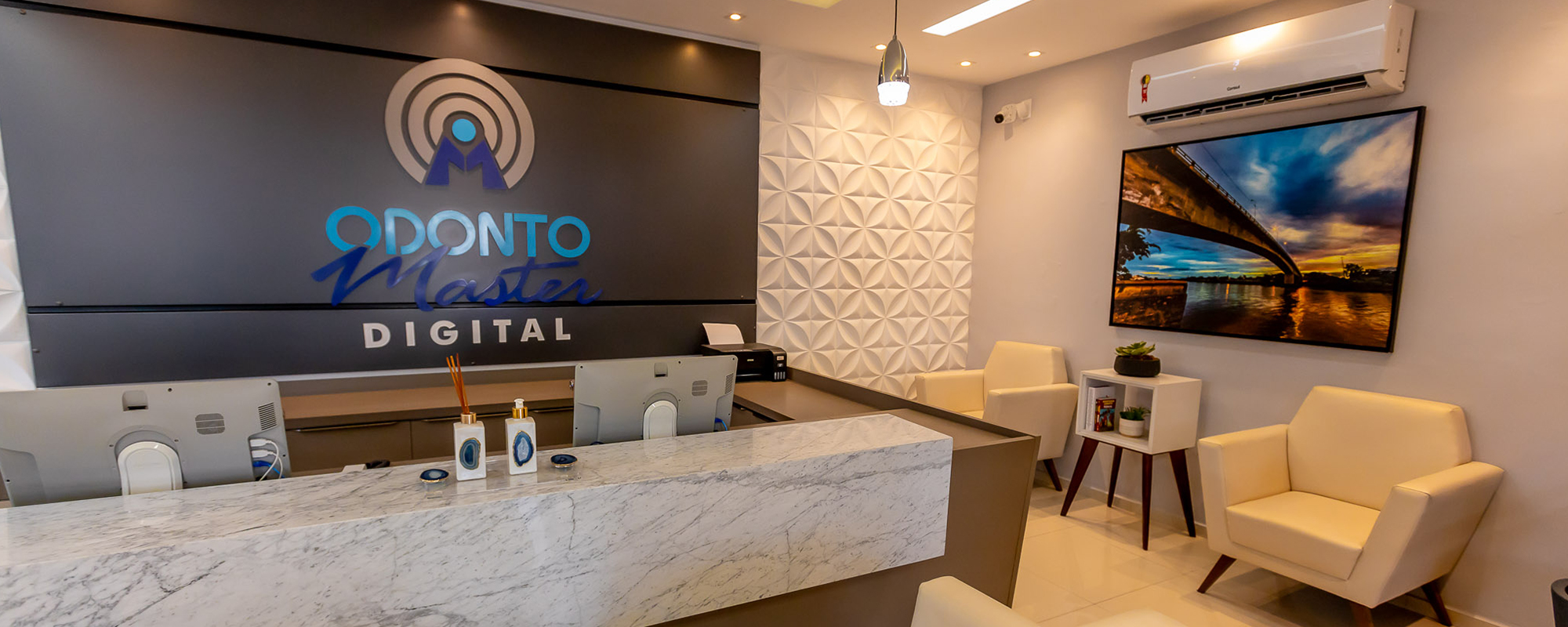 Recepção da OdontoMaster Digital